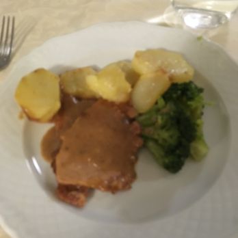 Splendid Hotel La Torre - Veal with Green Pepper Seasoning - Hotels Near Me - Palermo, Pennsylvania