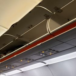 Allegiant Air - Apparently a lot of flyers chose not to pay the $20 carryon fee