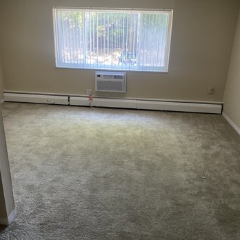 Edgewater Landing - Apartments Near Me - Cleveland, Ohio