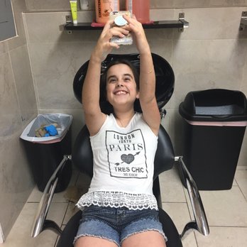 Arley Beauty Salon - Hair Salons Near Me - Miami, Florida Arley Beauty Salon - Hair Salons Near Me - Miami, Florida