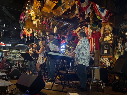 Little Bear Saloon by null