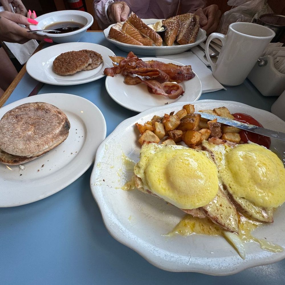 Eggs Benedict was Delicious Eggs Benedict was Delicious