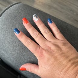 They do a great job on nails and designs! They are very nice They do a great job on nails and designs! They are very nice