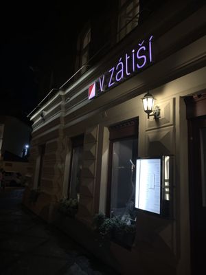V Zátiší by null
