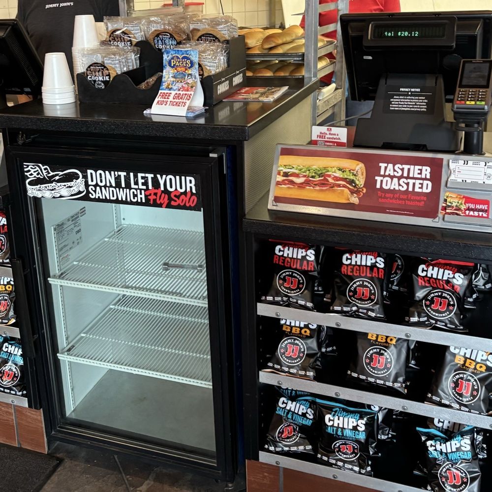 Jimmy John's - Ordering area and chips for purchase - Sandwiches Near Me - Louisville, Kentucky