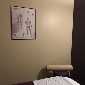 Massage Envy - Very quiet clean private room - Massage Near Me - Wildomar, California Massage Envy - Very quiet clean private room - Massage Near Me - Wildomar, California