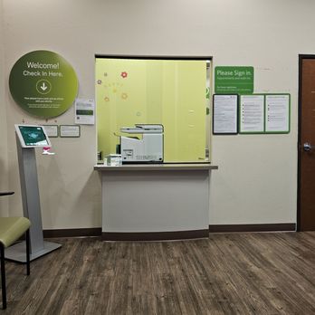 Quest Diagnostics - Entry view - Laboratory Testing Near Me - Leander, Texas
