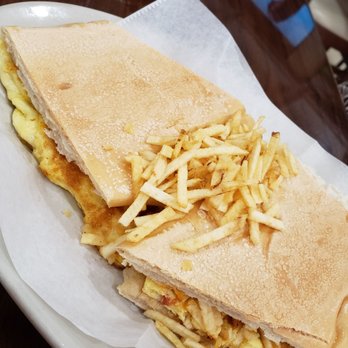 El Sarten Restaurant & Lounge - Cuban Near Me - Hialeah, Florida