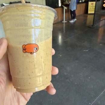 Airship Coffee - Coffee date smoothie - Coffee & Tea Near Me - Bentonville, Arkansas