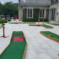 WOW Entertainment - Mini Golf