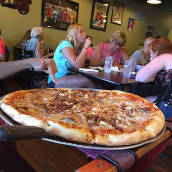 Surfside Beach Pizza & Restaurant - Italian Near Me - Surfside Beach, South Carolina