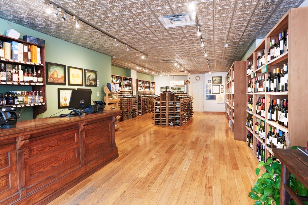 ASTORIA PARK WINE & SPIRITS Updated August 2024 33 Reviews 2807