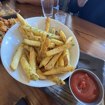Lake & Irving - Truffle fries - New American Near Me - Minneapolis, Minnesota