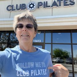 Club Pilates - Me getting ready for class!!