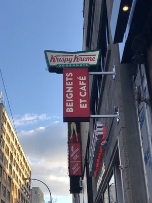 Krispy Kreme Café by null