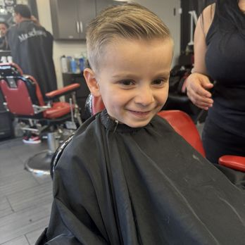 Michelly Barber - Barbers Near Me - Encino, California Michelly Barber - Barbers Near Me - Encino, California