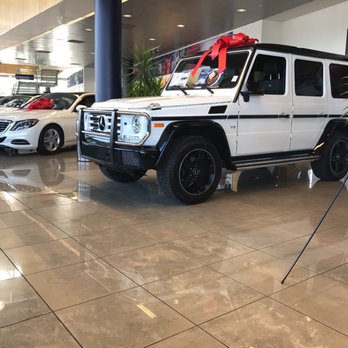 Mercedes-Benz of Paramus - Car Dealers Near Me - Paramus, New Jersey