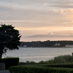Edgewater Restaurant - Water view