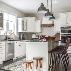 Vermont Mountain Construction - A kitchen remodel in colchester