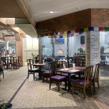 Himalayan Kitchen - Outside seating - Himalayan/Nepalese Near Me - Honolulu, Hawaii Himalayan Kitchen - Outside seating - Himalayan/Nepalese Near Me - Honolulu, Hawaii