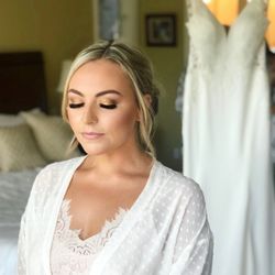 Colie Marie Artistry - Russian volume lashes + bridal makeup!