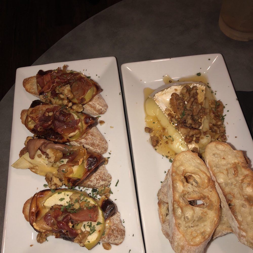 di'Vine Wine Bar - Brie anyone? - Wine Bars Near Me - Wappingers Falls, New York di'Vine Wine Bar - Brie anyone? - Wine Bars Near Me - Wappingers Falls, New York