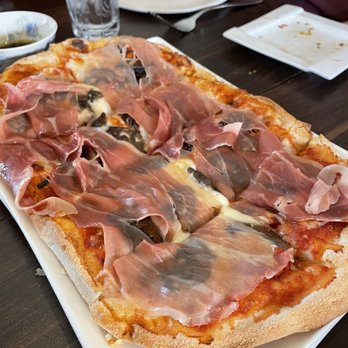 Serafina - Pinsa Prosciutto e Funghi - Italian Near Me - San Francisco, California Serafina - Pinsa Prosciutto e Funghi - Italian Near Me - San Francisco, California
