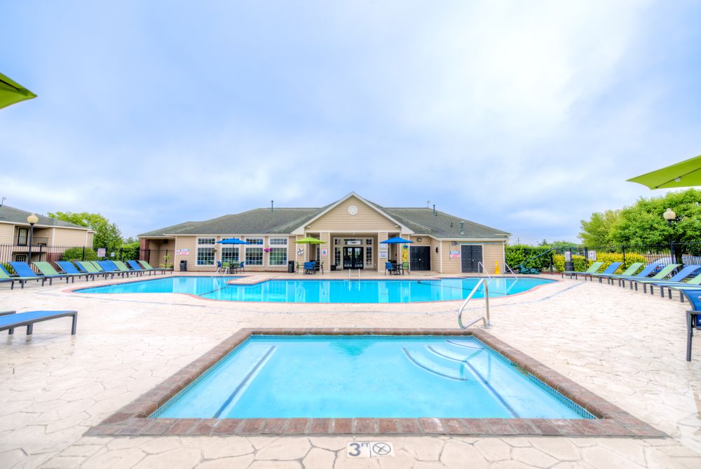 UNIVERSITY MEADOWS Updated July 2024 10 Photos 4310 Sterling Way