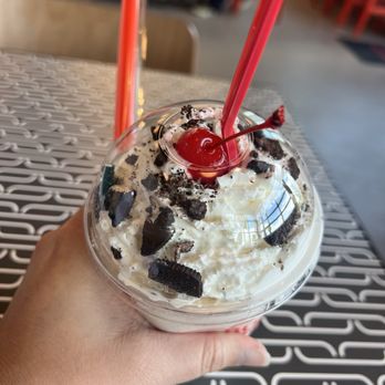 Ruby's Shake Shop - Oreo Cookies & Cream Shake - Burgers Near Me - Reno, Nevada Ruby's Shake Shop - Oreo Cookies & Cream Shake - Burgers Near Me - Reno, Nevada