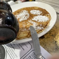 Central Dog House Diner - Pancake with top dog
