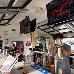 Villa Eatery & Bar