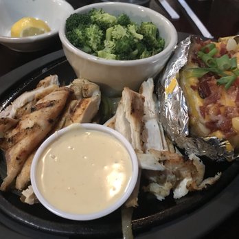 Reno's Roadhouse - Skillet of chicken- pretty good! - Steakhouses Near Me - Somerset, Kentucky Reno's Roadhouse - Skillet of chicken- pretty good! - Steakhouses Near Me - Somerset, Kentucky