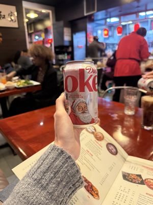 Ollie’s Chinese Noodle Shop & Grill (成都印象) by null