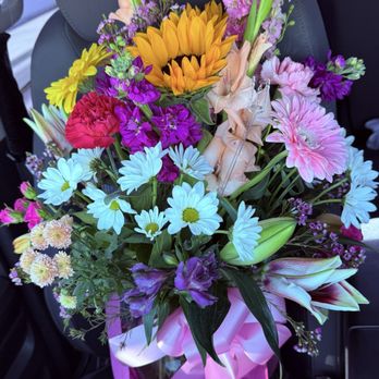 Indio Florist - Florists Near Me - Indio, California
