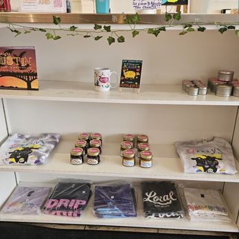 Amys Ice Cream - Merch - Ice Cream & Frozen Yogurt Near Me - Cedar Park, Texas Amys Ice Cream - Merch - Ice Cream & Frozen Yogurt Near Me - Cedar Park, Texas