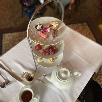 Gryphon Tea Room - Tea Rooms Near Me - Savannah, Georgia
