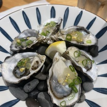 Hello Temaki - Sushi Bars Near Me - Elk Grove, California