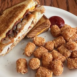 Remy's Diner - Chicken Melt with Tater Tots
