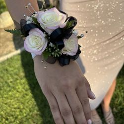 RG Creations - Corsage
