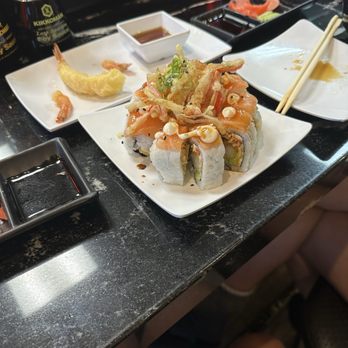 Itzavy Sushi - CR7 - Sushi Bars Near Me - Reno, Nevada