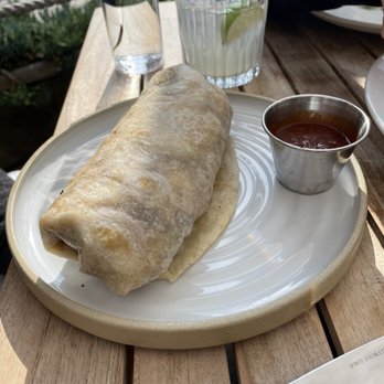 Fig Tree - Breakfast Burrito - Cafes Near Me - Los Angeles, California