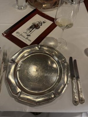 Old Swiss House by null