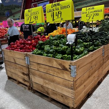 Detwiler’s Farm Market - Fresh produce! - Farmers Market Near Me - Bradenton, Florida Detwiler’s Farm Market - Fresh produce! - Farmers Market Near Me - Bradenton, Florida