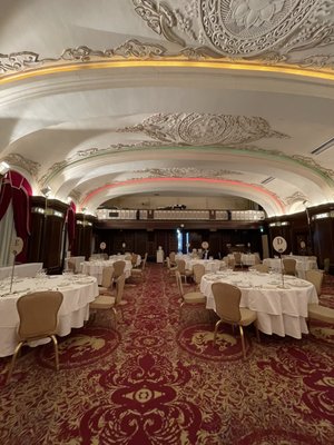 Hotel New Grand by null