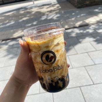 Boba Bliss - creme brûlée pearl latte - Bubble Tea Near Me - Mountain View, California
