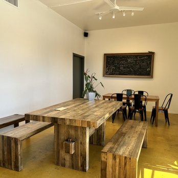 Chef Tanya's Kitchen - Inside dining area - Vegan Near Me - Palm Springs, California Chef Tanya's Kitchen - Inside dining area - Vegan Near Me - Palm Springs, California