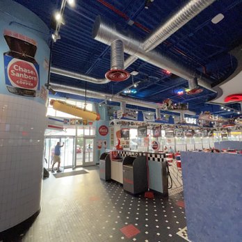 Portillo's - Hot Dogs Near Me - Springfield, Illinois Portillo's - Hot Dogs Near Me - Springfield, Illinois