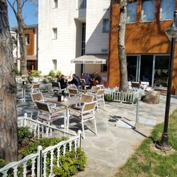 Ayazma Bahçe Cafe - Ayazma Bahçe Cafe