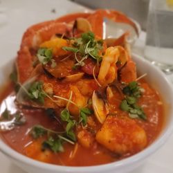 Pescato Oyster Bar & Seafood - Cioppino $38