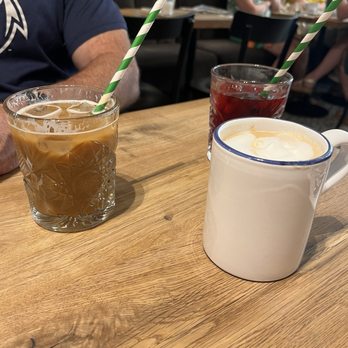Sanseveria - Fresh iced and hot coffee and iced tea - Bagels Near Me - Bruges, VWV